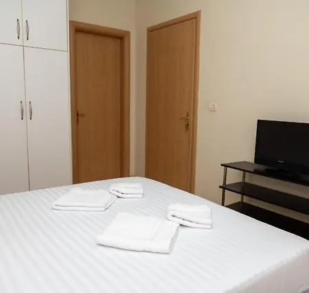 Апартаменты Vaip House Tirane Kashar